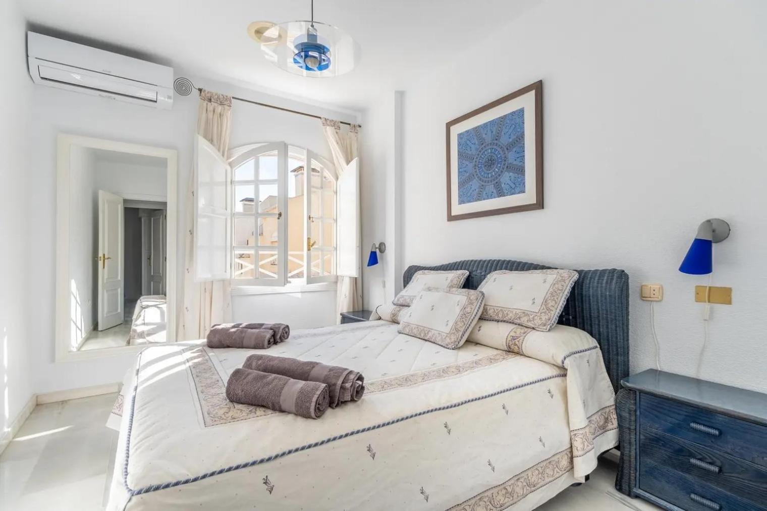 Amazing Penthouse On The Beach, Sea Views, Wifi, Airconditioning And Parking Torrevieja Exterior photo
